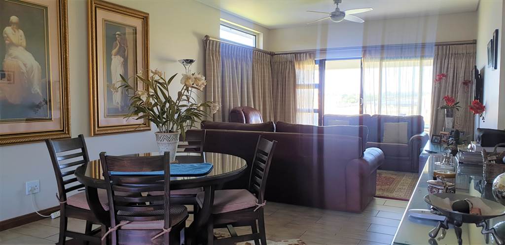 3 Bed House in Zesfontein AH photo number 6