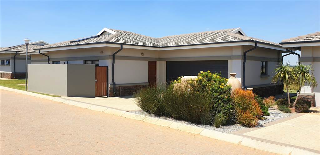 3 Bed House in Zesfontein AH photo number 1