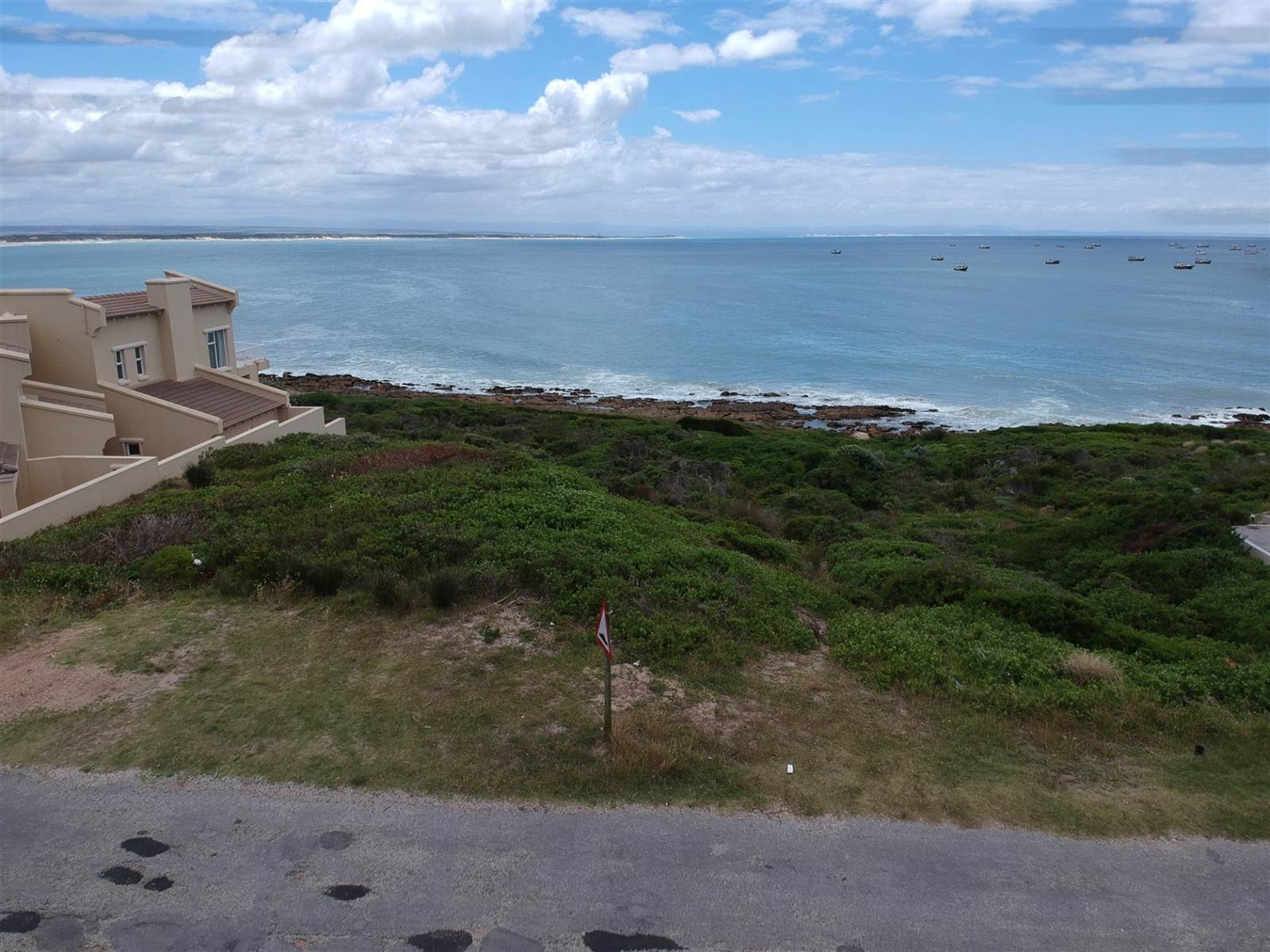 794 m² Land available in St Francis Bay photo number 5