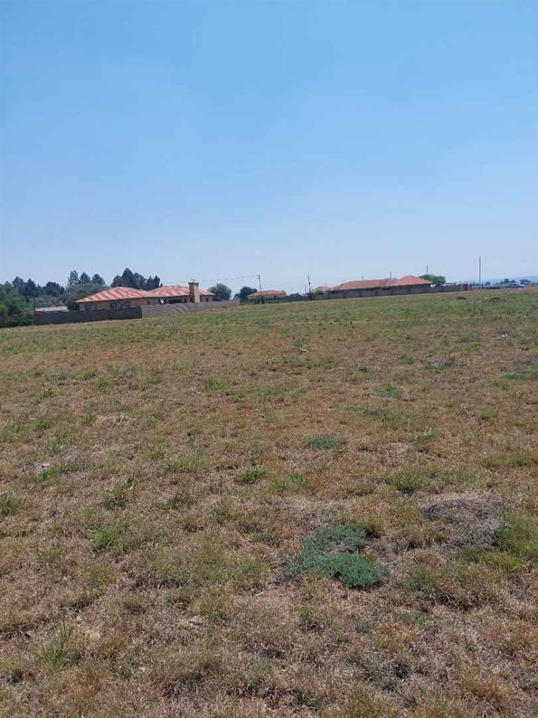 992 m² Land available in Riversdale photo number 2