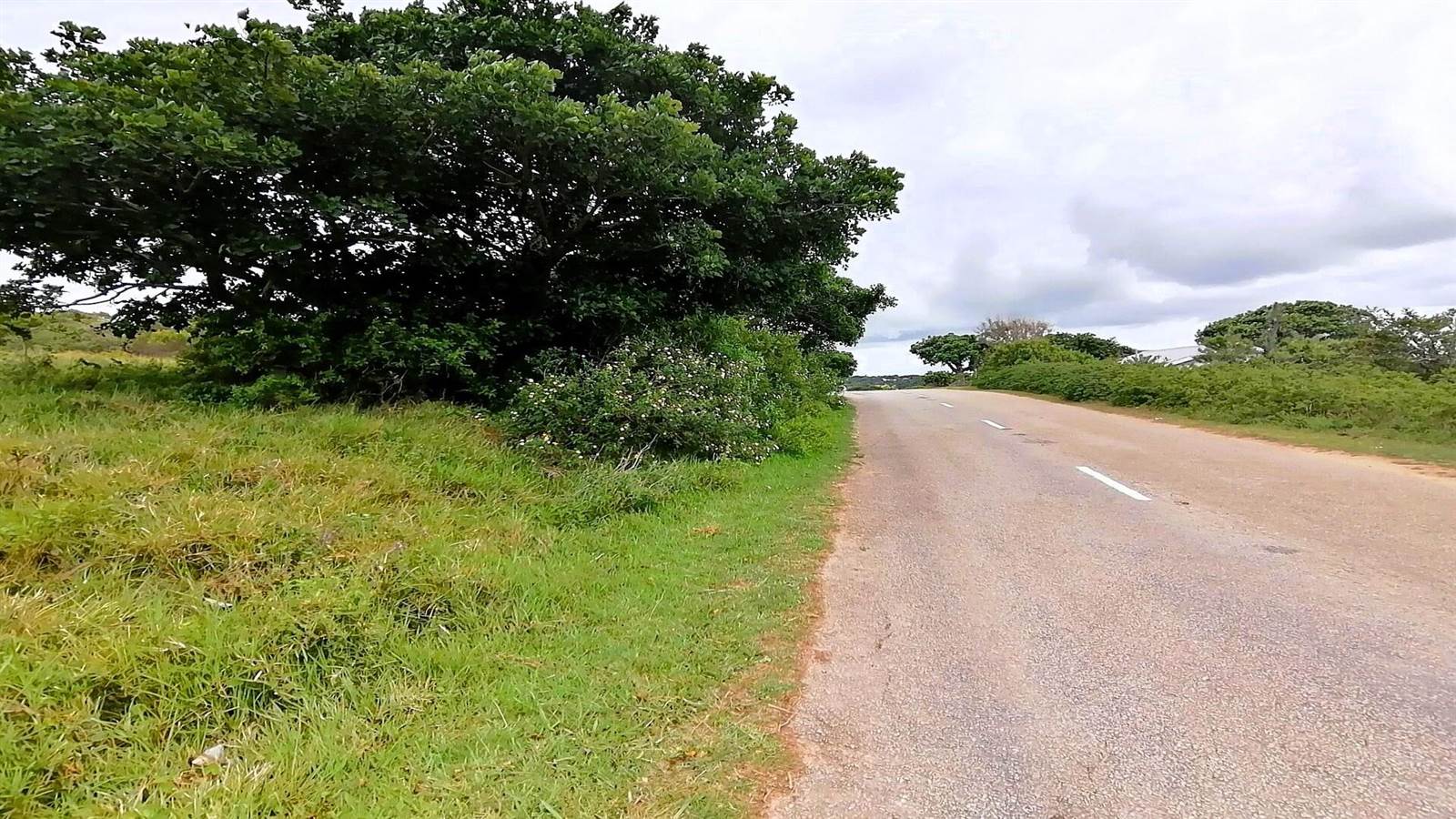 1067 m² Land available in Boesmansriviermond photo number 9