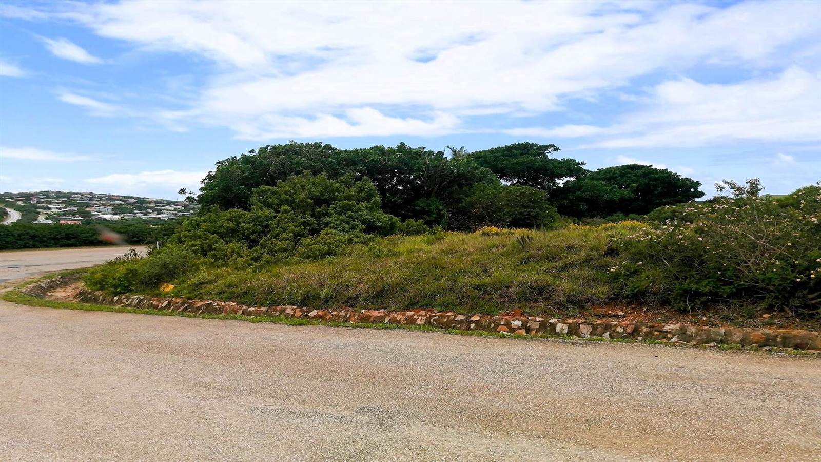 1067 m² Land available in Boesmansriviermond photo number 7