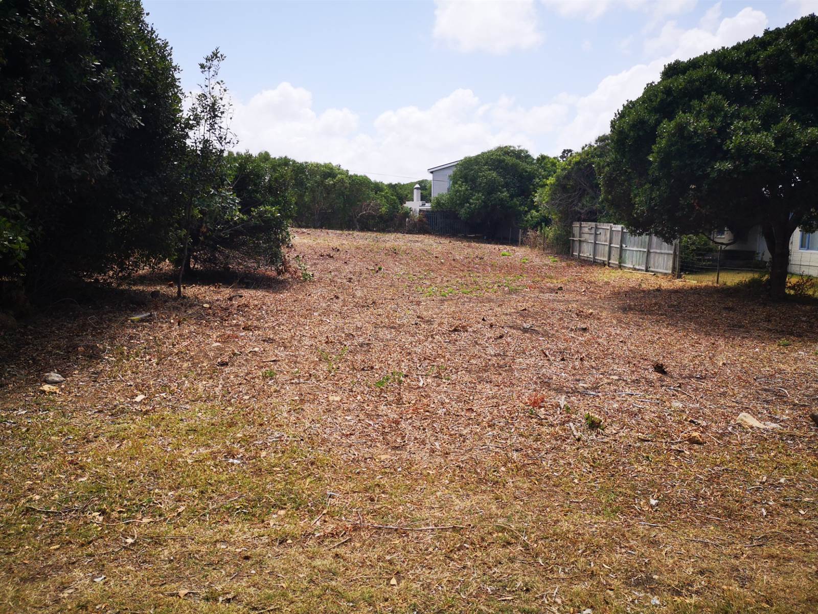 852 m² Land available in Pearly Beach photo number 2