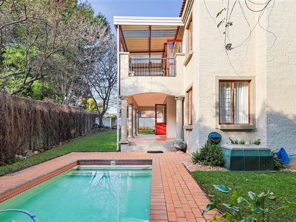 3 Bedroom House 3 Bedroom House
