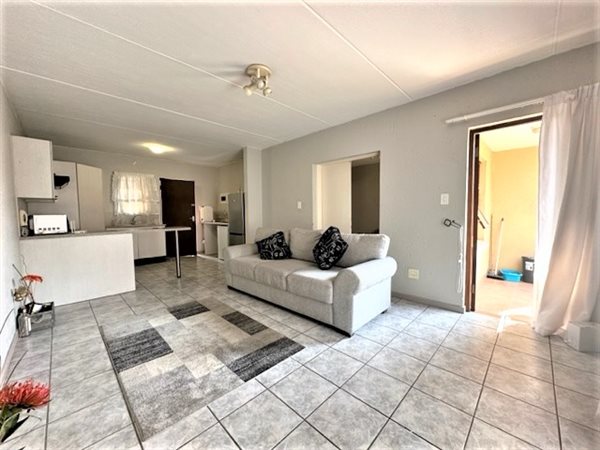1 Bed Apartment in Ferndale