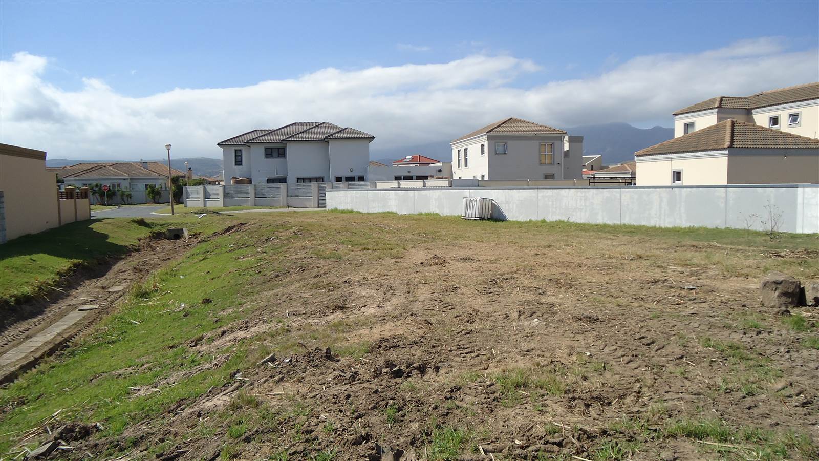 504 m² Land available in Fairview Golf Estate photo number 4