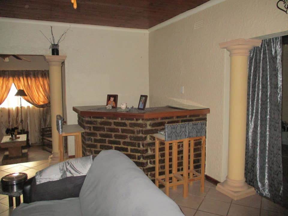 4 Bed House in Barberton photo number 26