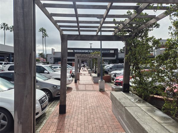 156 m² Commercial space 156 m² Commercial space