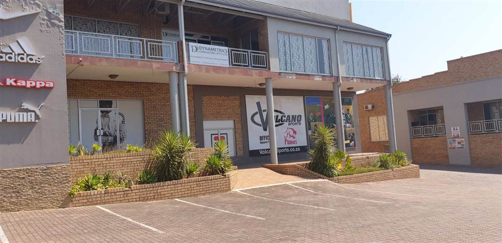 80  m² Retail Space in Nelspruit Central photo number 11