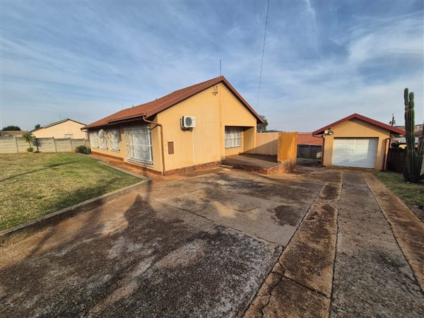 4 Bedroom House