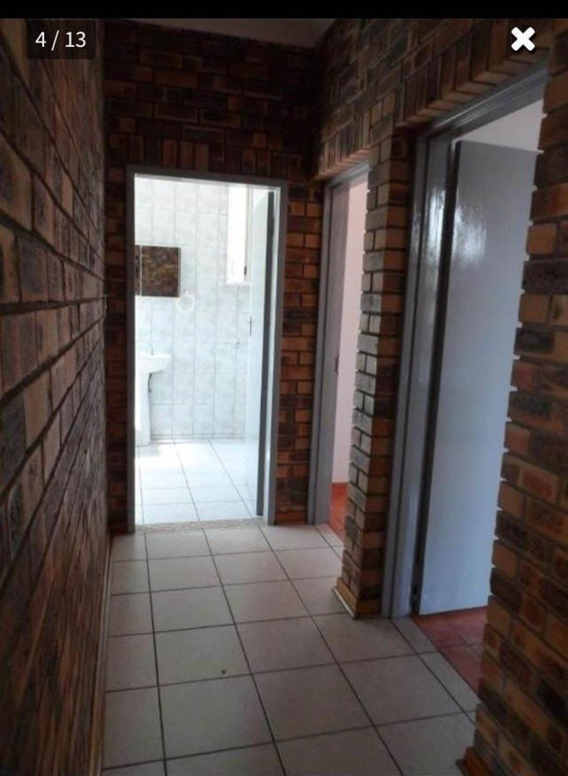 2 Bed Apartment in Trichardt photo number 17