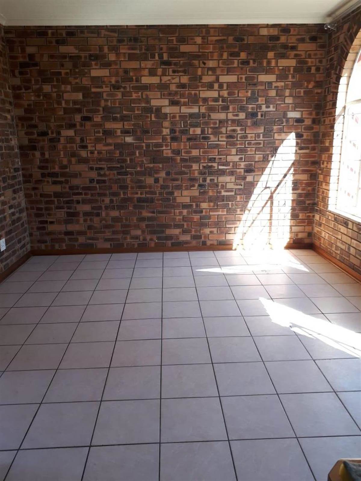 2 Bed Apartment in Trichardt photo number 14