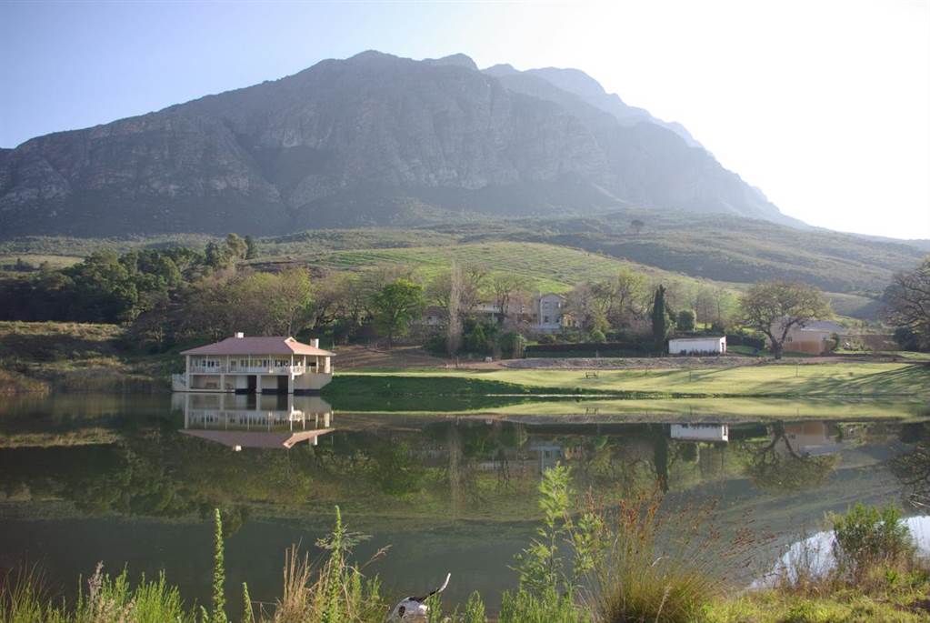 238.5 ha Farm in Tulbagh photo number 2