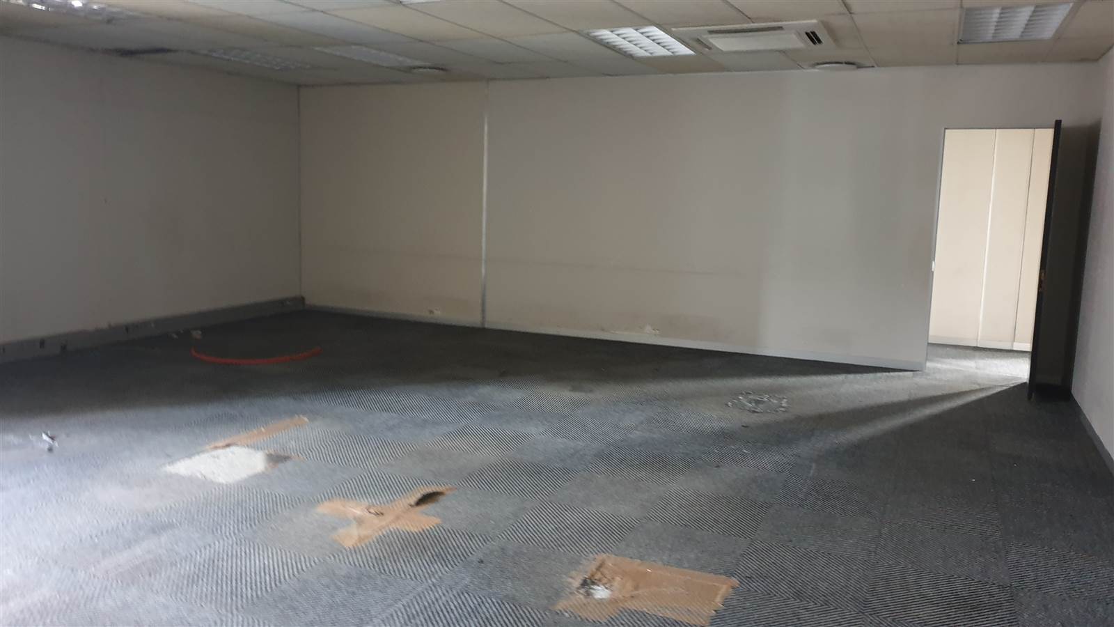 340  m² Commercial space in Bellville Central photo number 12