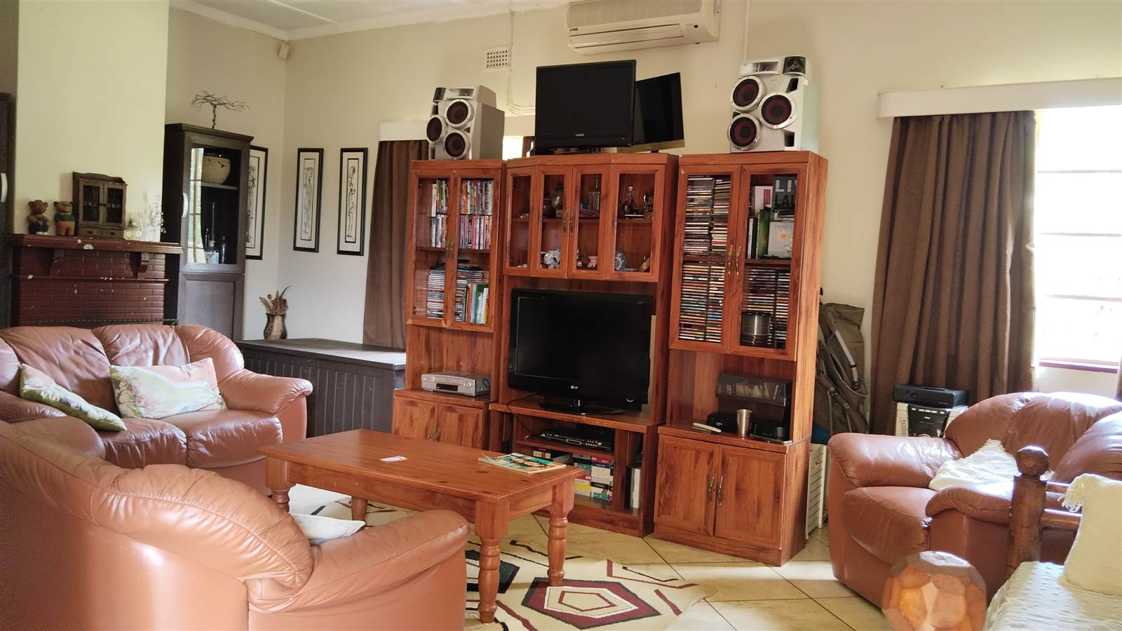 4 Bed House in Sabie photo number 9