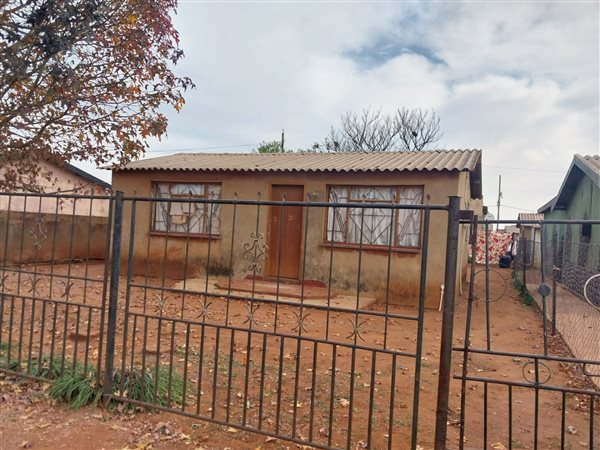2 Bedroom House 2 Bedroom House