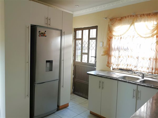 2 Bed House For Sale In Folweni | T4562623 | Private Property