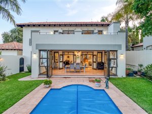 4 Bed House in Dainfern Golf Estate