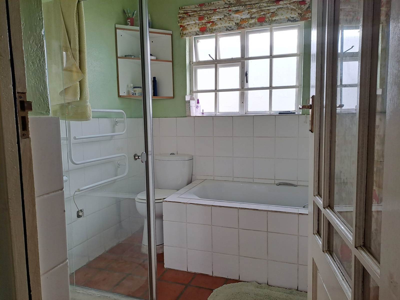 3 Bed House in Graaff Reinet photo number 10