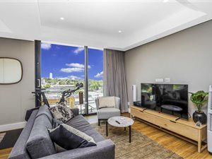 Studio apartment in Melrose Arch