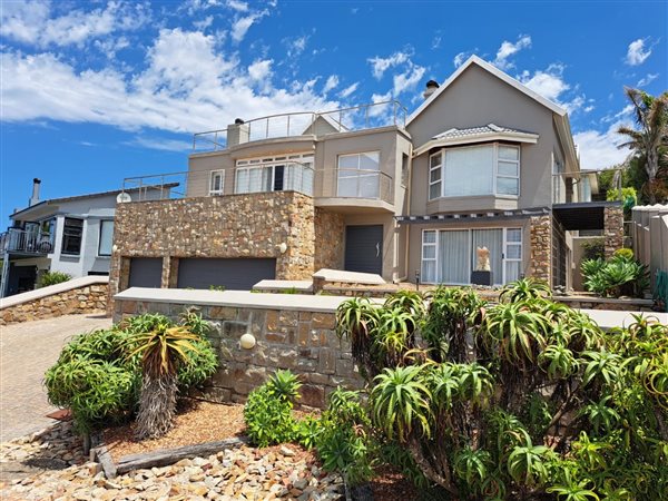 3 Bedroom House 3 Bedroom House