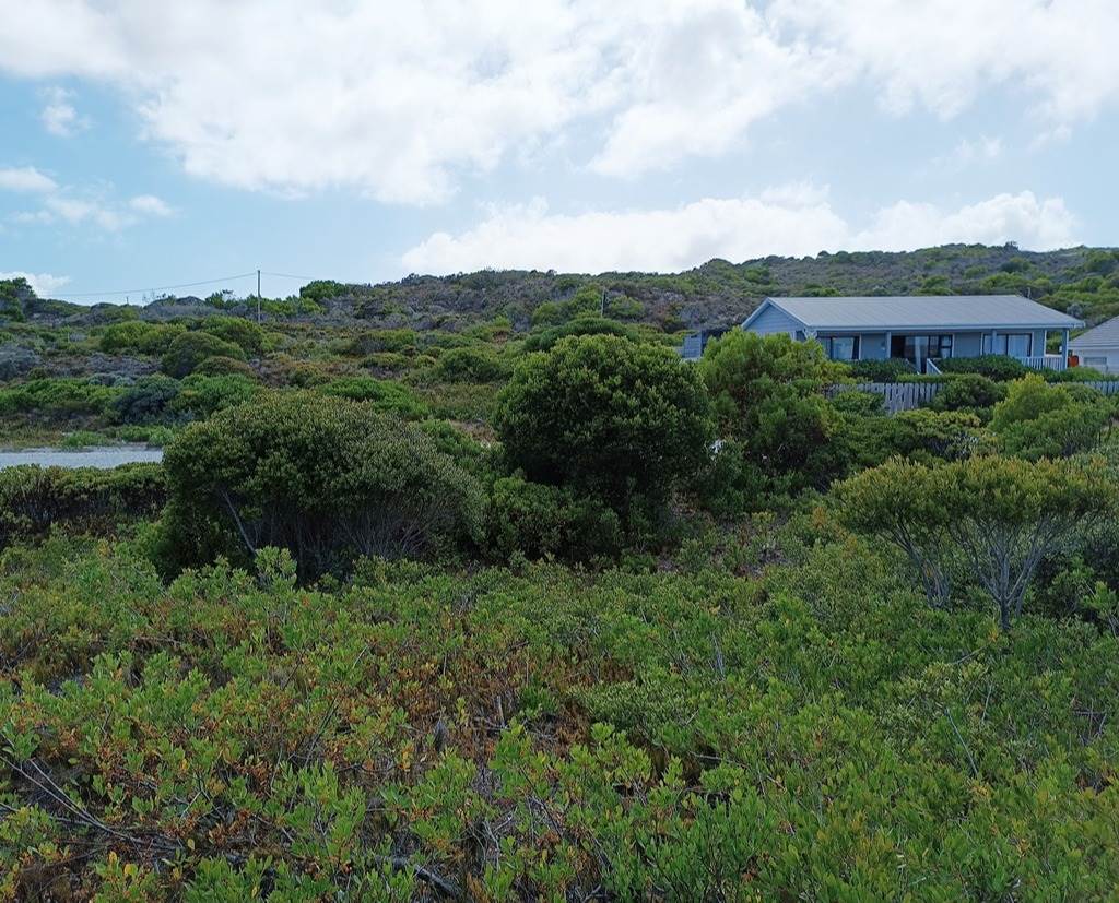 748 m² Land available in Suiderstrand photo number 13