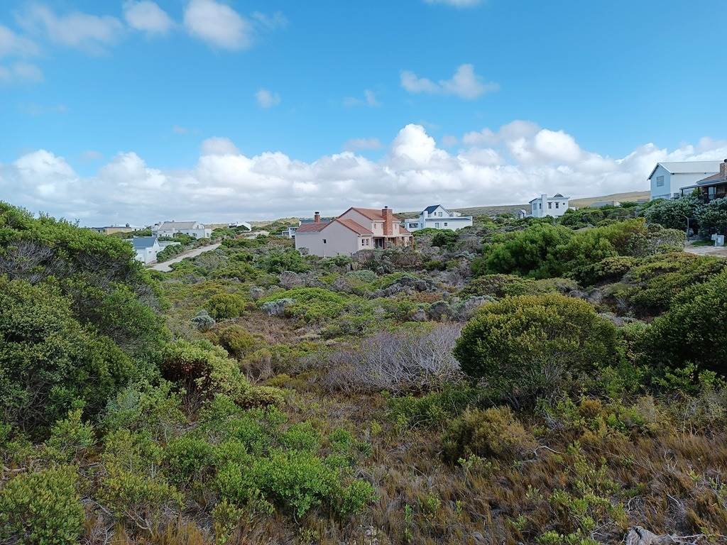 748 m² Land available in Suiderstrand photo number 4