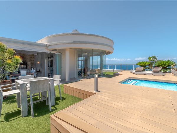 5 Bed Apartment in Umhlanga Rocks