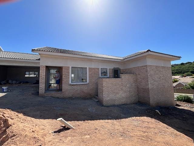3 Bed House in Great Brak River photo number 15