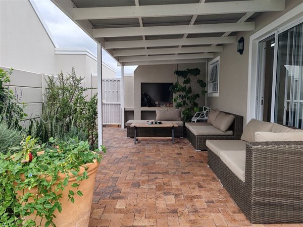 3 Bedroom House 3 Bedroom House
