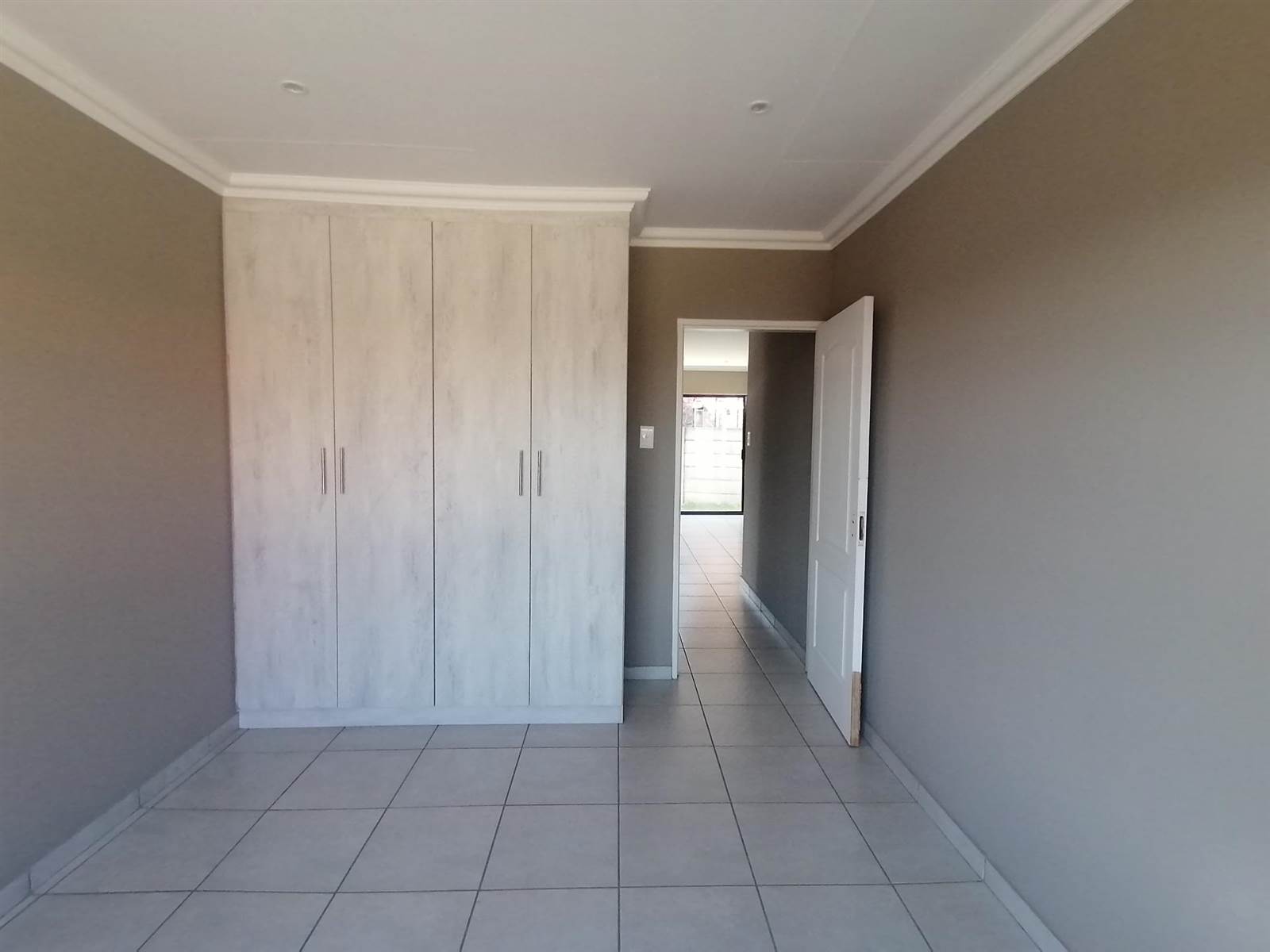 3 Bed Townhouse in Ermelo photo number 13