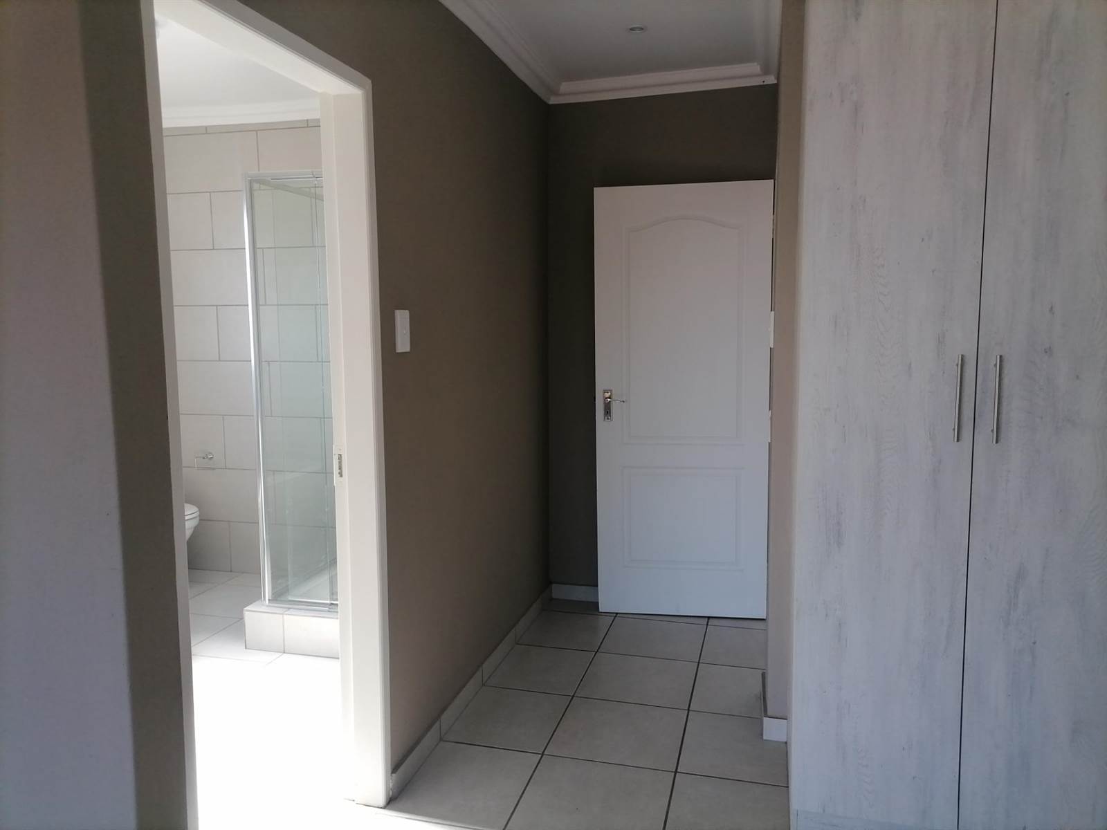 3 Bed Townhouse in Ermelo photo number 21