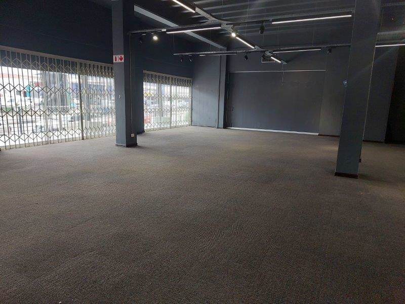 220  m² Commercial space in Pietermaritzburg Central photo number 12