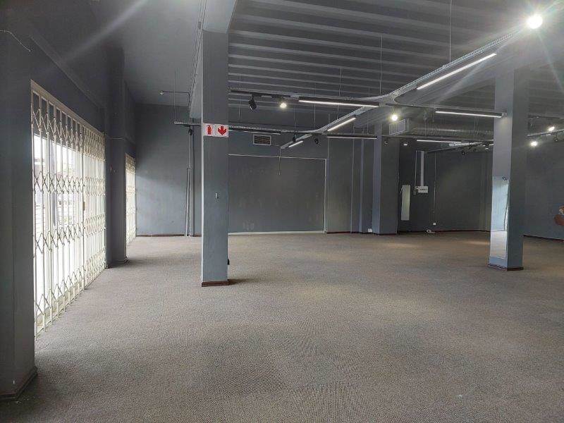 220  m² Commercial space in Pietermaritzburg Central photo number 9