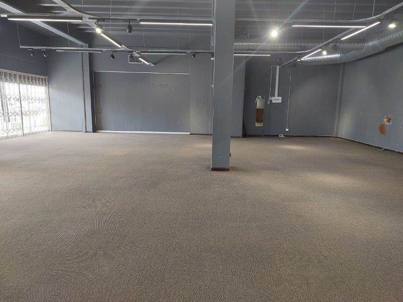 220  m² Commercial space in Pietermaritzburg Central photo number 8