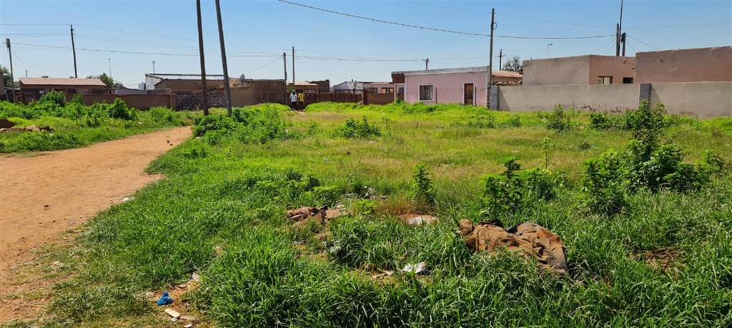 1456 m² Land available in Katlehong photo number 9