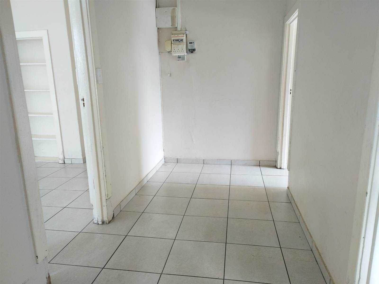 2 Bed Apartment in Geduld photo number 4
