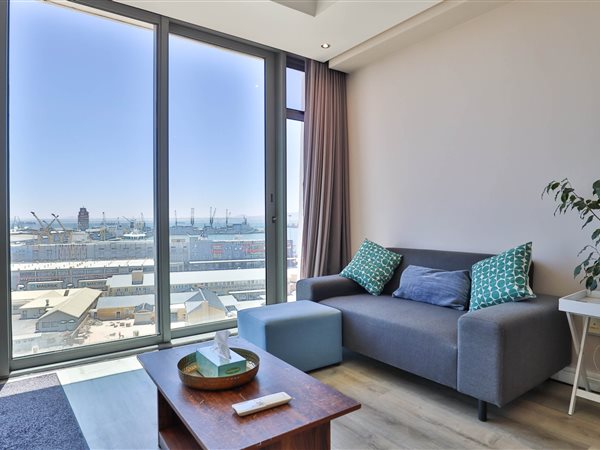 1 Bed Apartment in Foreshore