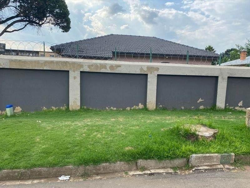 10 Bed House in Kempton Park Ext 2 photo number 5