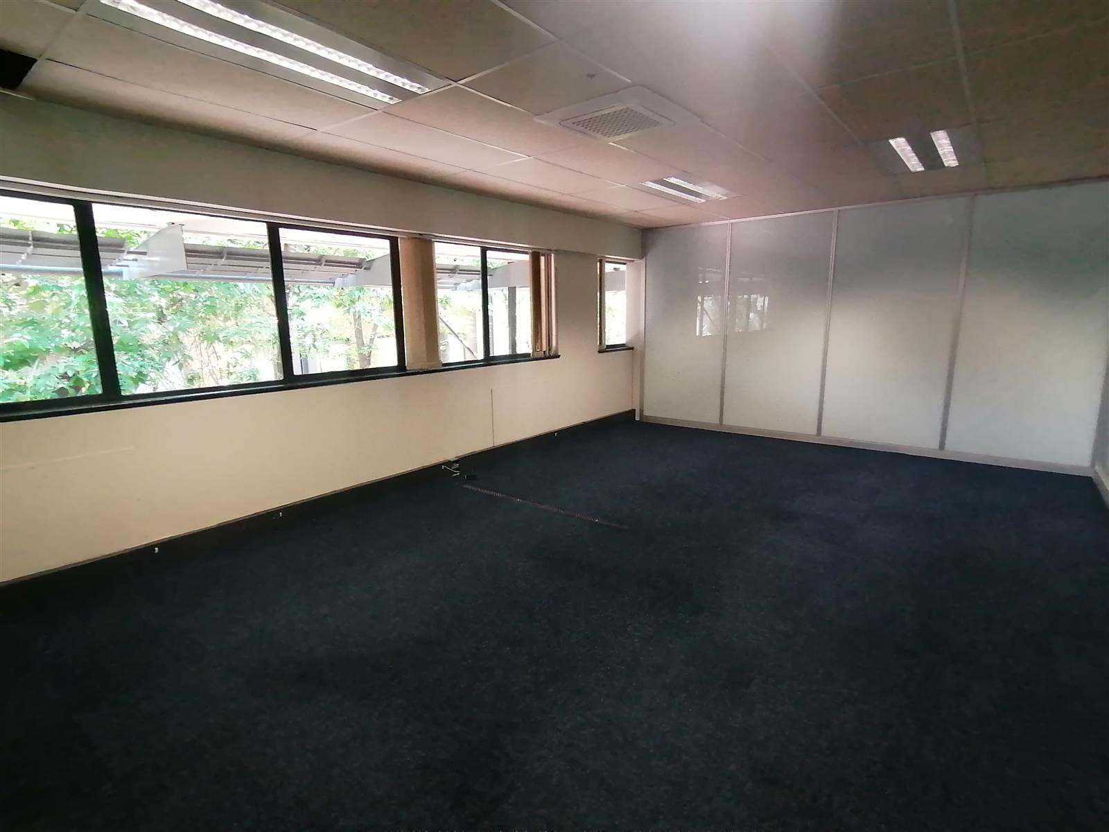 517  m² Commercial space in Halfway House photo number 13