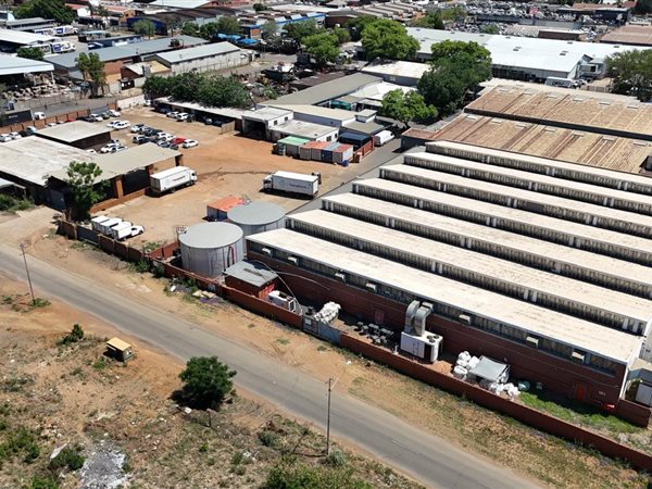 3 640 m² Industrial space 3 640 m² Industrial space