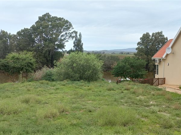 903 m² Land