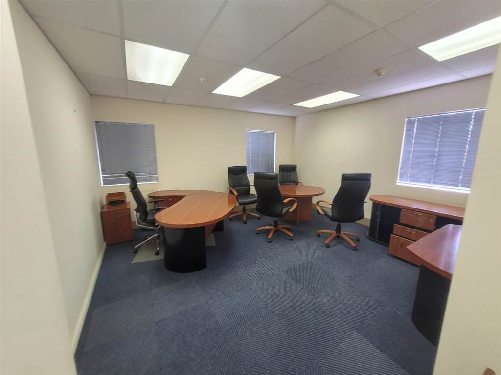 124  m² Commercial space in Kempton Park Central photo number 6
