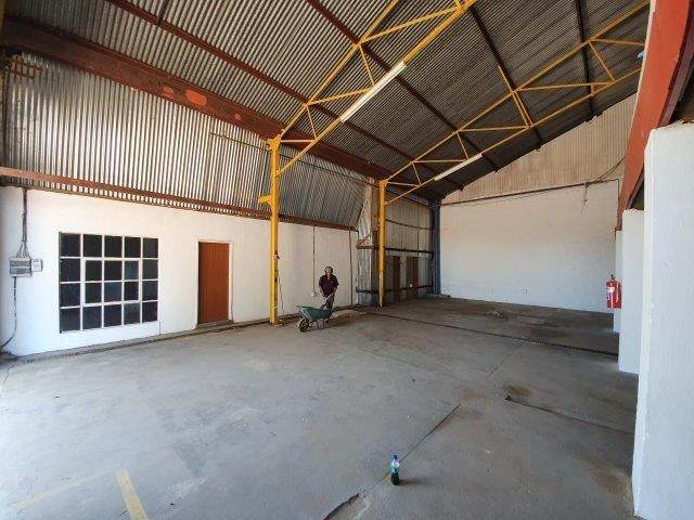 218  m² Commercial space in Hoedspruit photo number 4