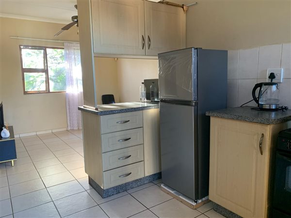 2 Bedroom Flat 2 Bedroom Flat