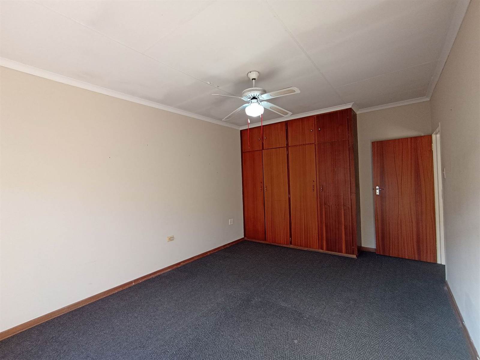 3 Bed Simplex in Potchefstroom Central photo number 20