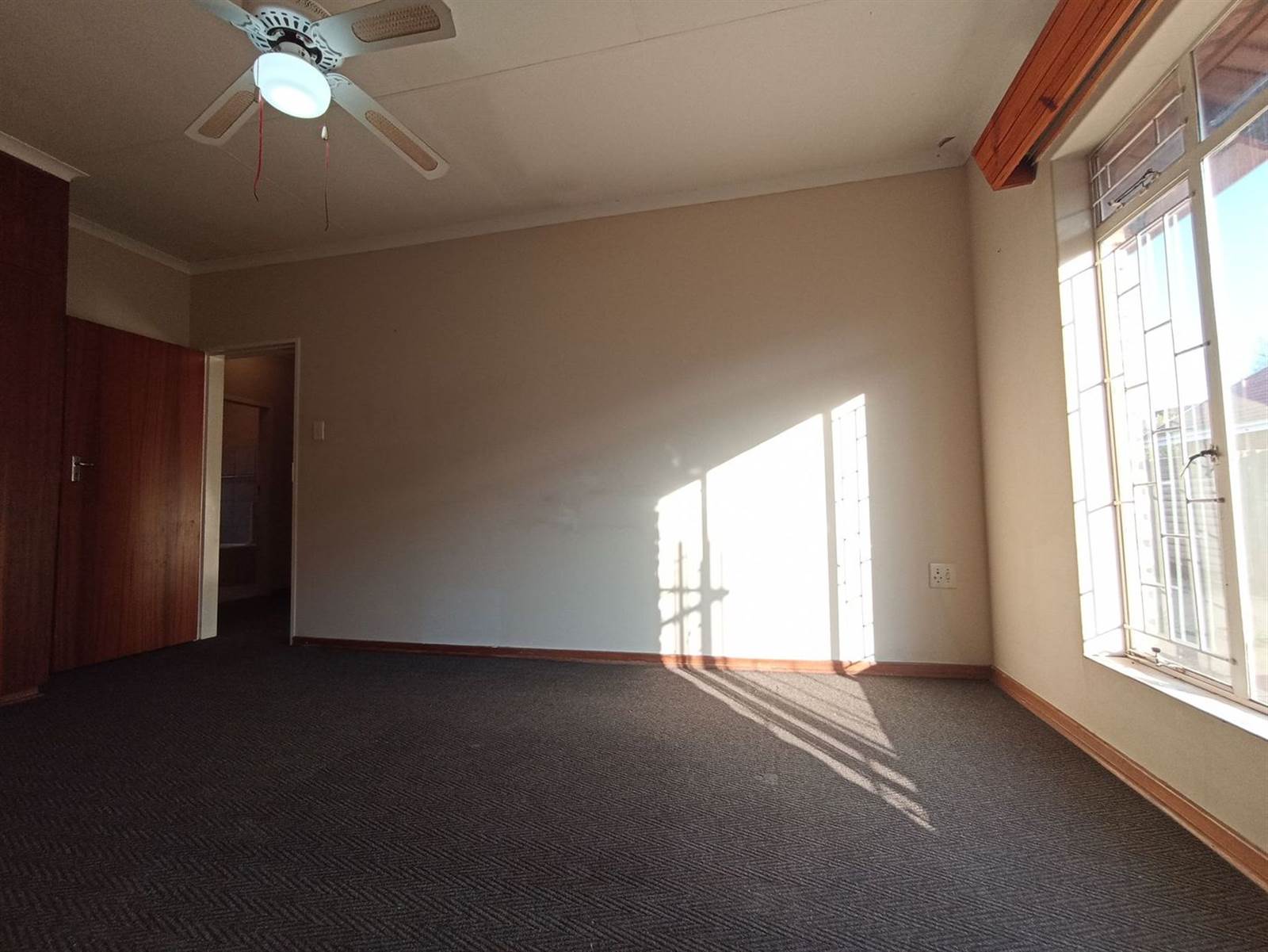 3 Bed Simplex in Potchefstroom Central photo number 22