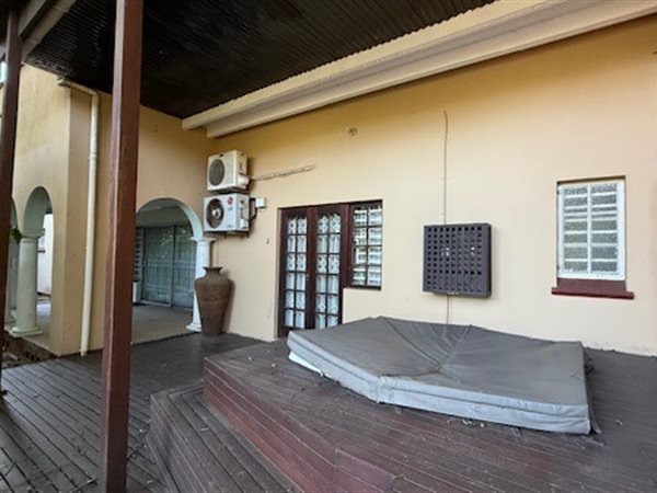 3 Bedroom House 3 Bedroom House