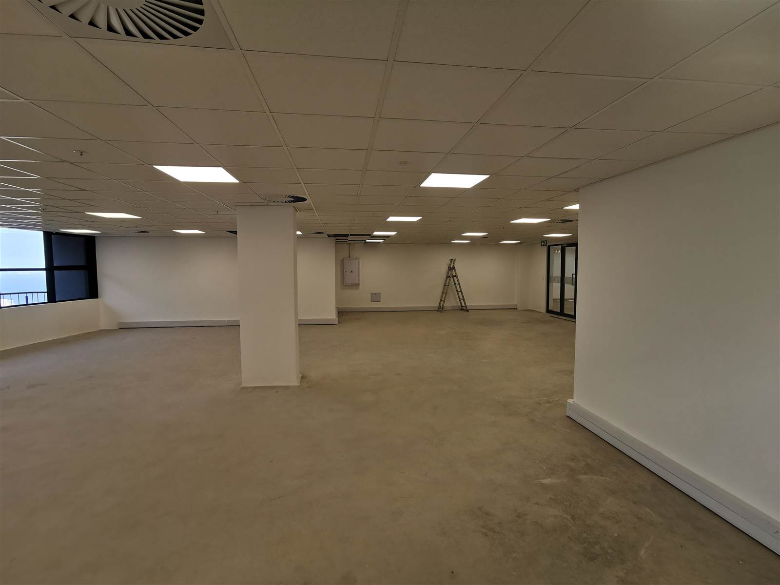 231  m² Commercial space in Umhlanga Ridge photo number 13