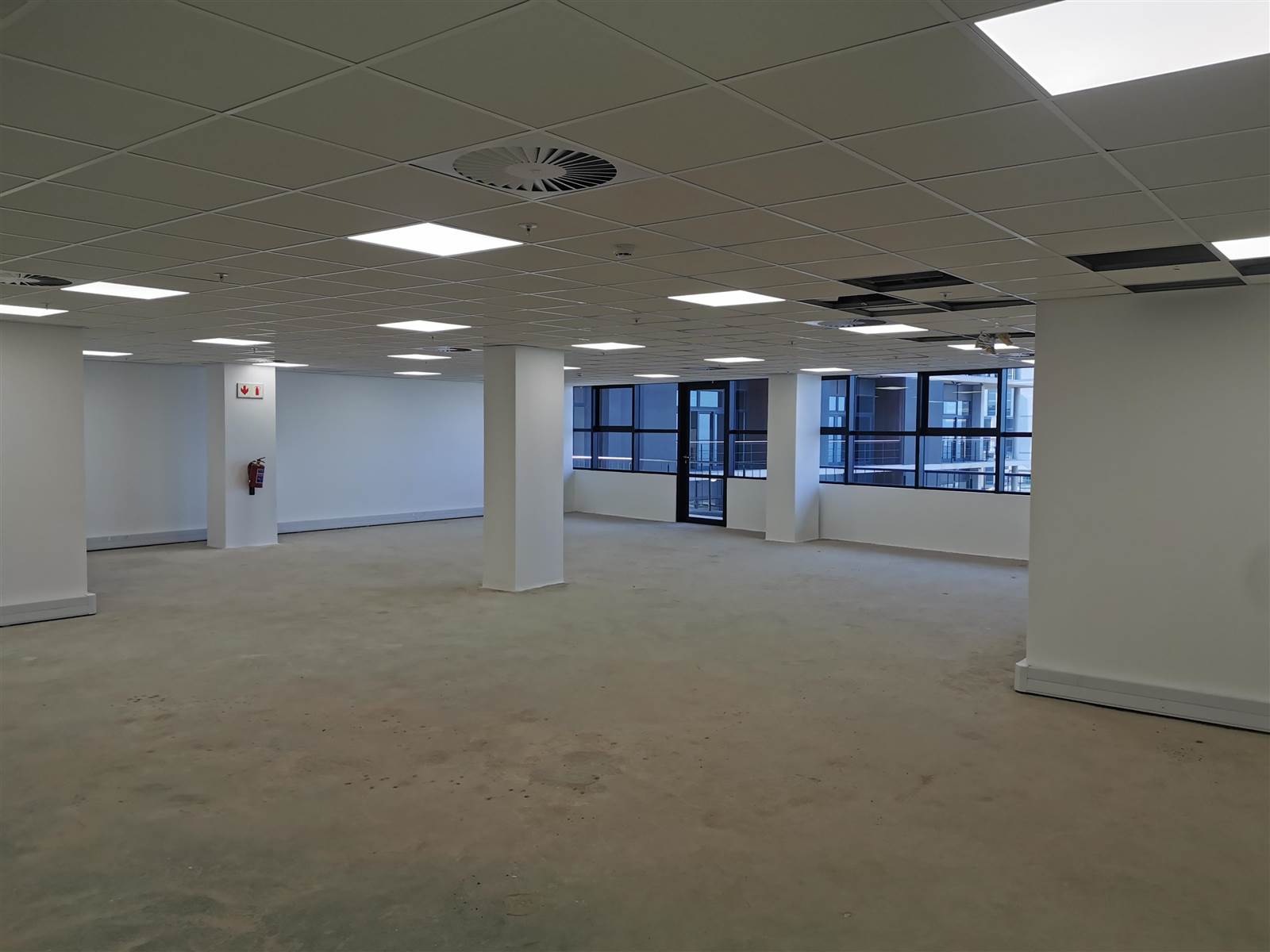 231  m² Commercial space in Umhlanga Ridge photo number 7